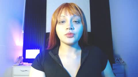 Snapshot of honey_dark chatting on January 28, 2025, 2:43 am Honney online show from January 28, 2025, 2:43 am
