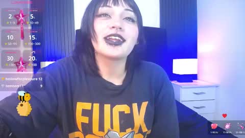 Snapshot of honey_dark chatting on March 4, 2025, 7:08 am Honney online show from March 4, 2025, 7:08 am