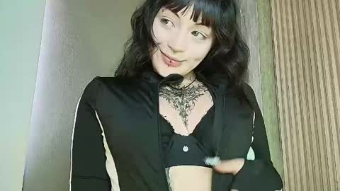 Snapshot of honey_dark chatting on May 22, 2026, 3:06 pm Honney online show from May 22, 2026, 3:06 pm