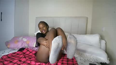 honey drop online show from January 7, 2026, 10:12 pm