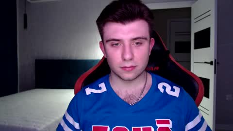 Snapshot of honey_furry chatting on March 11, 2025, 11:26 pm Wolfy online show from March 11, 2025, 11:26 pm