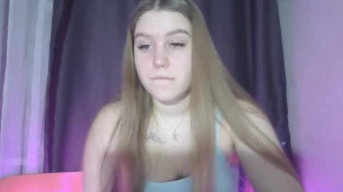 Snapshot of honey_lolaaa chatting on November 20, 2025, 2:39 pm honey_lolaaa online show from November 20, 2025, 2:39 pm