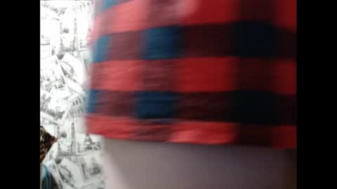 Snapshot of honey_mood chatting on February 20, 2025, 1:30 pm Lina online show from February 20, 2025, 1:30 pm