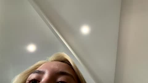 Jenyanew vid how I squirt in forest in bio online show from August 2, 2026, 7:40 am