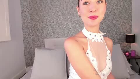 Snapshot of honey_sweet777 chatting on July 28, 2026, 7:26 pm honey_sweet777 online show from July 28, 2026, 7:26 pm