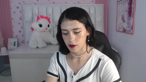 Snapshot of honey_torres_sub chatting on January 23, 2025, 11:15 pm HONEY online show from January 23, 2025, 11:15 pm