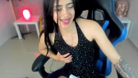 Snapshot of honey_torres_sub chatting on October 14, 2025, 1:50 am HONEY online show from October 14, 2025, 1:50 am