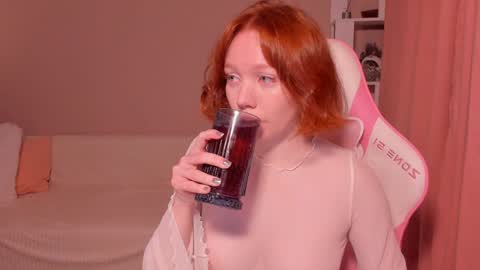 honeyautumn online show from December 30, 2024, 12:11 am