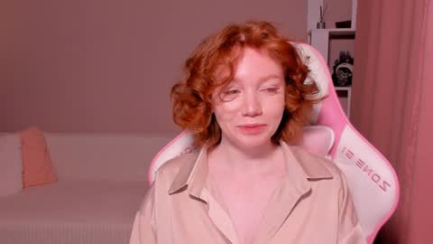 honeyautumn online show from January 12, 2025, 12:28 am