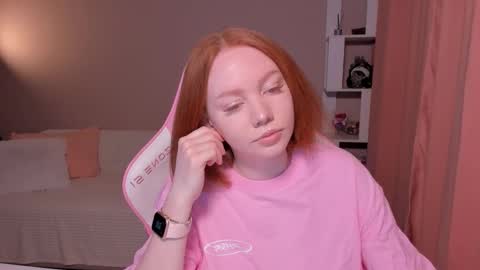 honeyautumn online show from March 1, 2025, 12:39 am