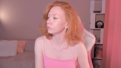 honeyautumn online show from September 16, 2025, 1:50 am