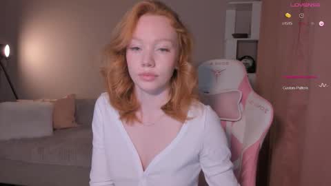 honeyautumn online show from October 11, 2025, 10:08 pm