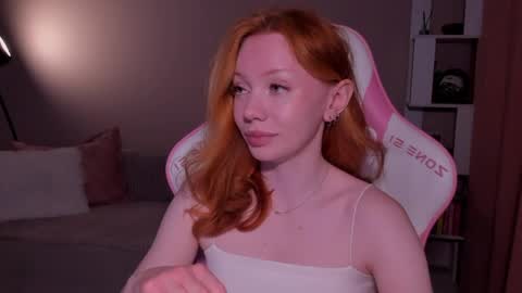 honeyautumn online show from April 29, 2026, 11:33 pm