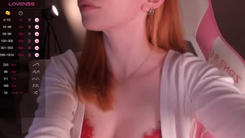 Snapshot of honeyautumn chatting on May 24, 2026, 10:26 pm honeyautumn online show from May 24, 2026, 10:26 pm
