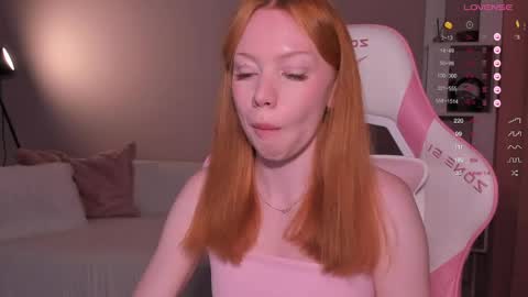 Snapshot of honeyautumn chatting on June 6, 2026, 10:47 pm honeyautumn online show from June 6, 2026, 10:47 pm