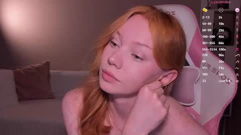 Snapshot of honeyautumn chatting on June 25, 2026, 7:40 pm honeyautumn online show from June 25, 2026, 7:40 pm