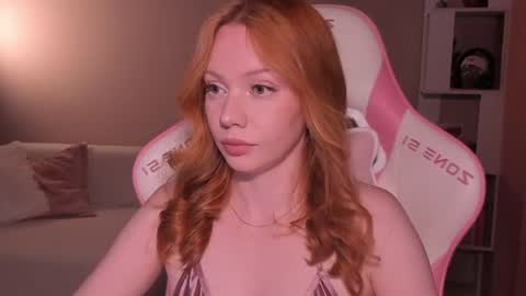 Snapshot of honeyautumn chatting on July 29, 2026, 6:50 pm honeyautumn online show from July 29, 2026, 6:50 pm