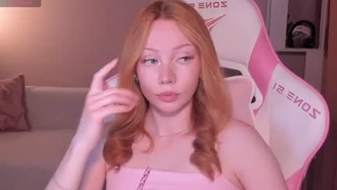 Snapshot of honeyautumn chatting on July 30, 2026, 5:34 pm honeyautumn online show from July 30, 2026, 5:34 pm