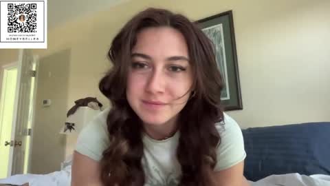 belle brunette online show from May 19, 2026, 12:22 pm