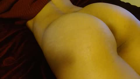 Snapshot of honeygoldenbaddie24 chatting on November 8, 2025, 9:46 pm honeygoldenbaddie24 online show from November 8, 2025, 9:46 pm