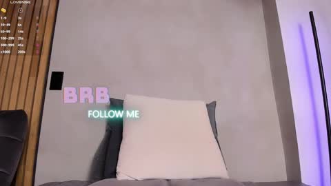 Snapshot of honeyhot69__ chatting on February 19, 2025, 2:12 pm Sofia independent model online show from February 19, 2025, 2:12 pm