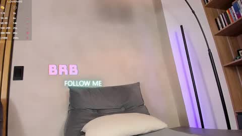 Snapshot of honeyhot69__ chatting on February 21, 2025, 11:11 am Sofia independent model online show from February 21, 2025, 11:11 am