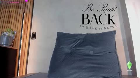 Snapshot of honeyhot69__ chatting on November 4, 2025, 10:47 am Sofia independent model online show from November 4, 2025, 10:47 am