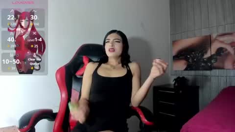 Snapshot of honeyluxe_ chatting on July 25, 2026, 7:33 pm HONEY LUXE online show from July 25, 2026, 7:33 pm
