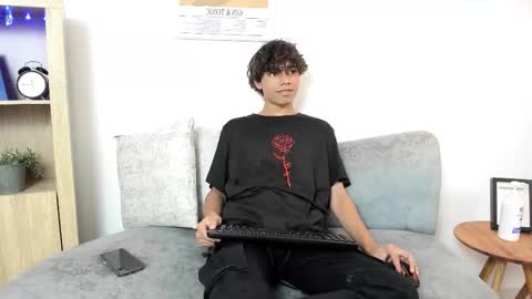 Snapshot of honeymoon_sariel chatting on September 8, 2025, 7:35 pm honeymoon_sariel online show from September 8, 2025, 7:35 pm