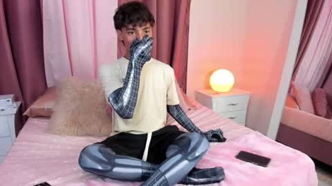 Snapshot of honeymoon_sariel chatting on October 31, 2025, 7:59 pm honeymoon_sariel online show from October 31, 2025, 7:59 pm