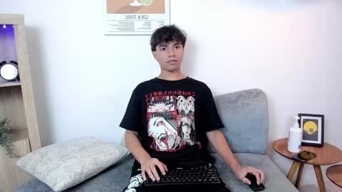 Snapshot of honeymoon_sariel chatting on November 5, 2025, 8:20 pm honeymoon_sariel online show from November 5, 2025, 8:20 pm