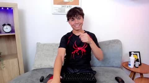 Snapshot of honeymoon_sariel chatting on November 18, 2025, 8:24 pm honeymoon_sariel online show from November 18, 2025, 8:24 pm