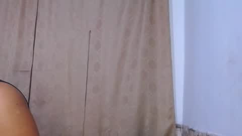 Snapshot of honeypussy3021 chatting on May 9, 2026, 8:52 am Victoria online show from May 9, 2026, 8:52 am