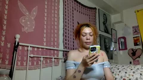 Snapshot of honeyruby chatting on May 19, 2026, 1:56 am Ruby Sparks online show from May 19, 2026, 1:56 am