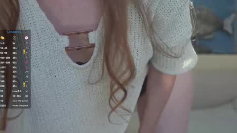 Snapshot of honeyumtoast chatting on September 12, 2025, 11:26 pm Noelle online show from September 12, 2025, 11:26 pm