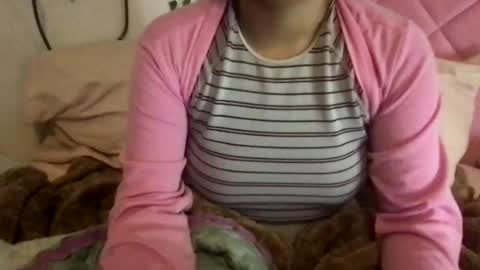 Snapshot of honeyy_89 chatting on June 20, 2026, 7:49 pm honeyyy89 online show from June 20, 2026, 7:49 pm