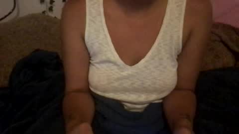Snapshot of honeyy_89 chatting on July 19, 2026, 4:22 pm honeyyy89 online show from July 19, 2026, 4:22 pm