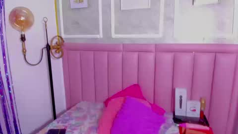 holly online show from March 13, 2026, 9:10 pm