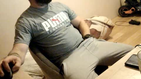 Snapshot of hoops891 chatting on October 4, 2025, 8:29 pm Hoops891 online show from October 4, 2025, 8:29 pm