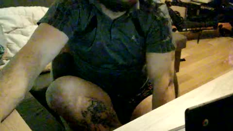 Snapshot of hoops891 chatting on December 15, 2025, 8:35 pm Hoops891 online show from December 15, 2025, 8:35 pm