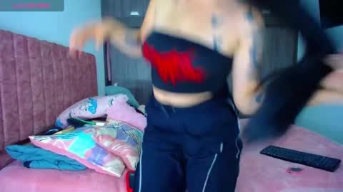 Snapshot of hoot_alicee chatting on January 12, 2025, 11:15 pm ONLYFANS online show from January 12, 2025, 11:15 pm