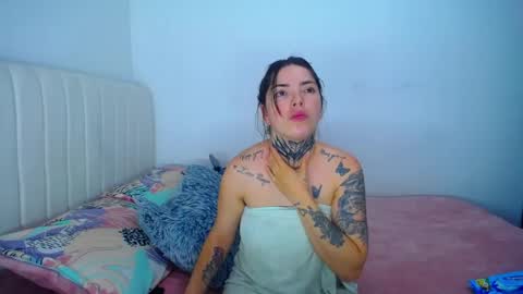 ONLYFANS online show from April 16, 2026, 9:39 pm