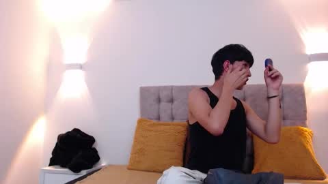 Snapshot of hoot_booys_ chatting on November 14, 2025, 9:24 pm hoot_booys_ online show from November 14, 2025, 9:24 pm