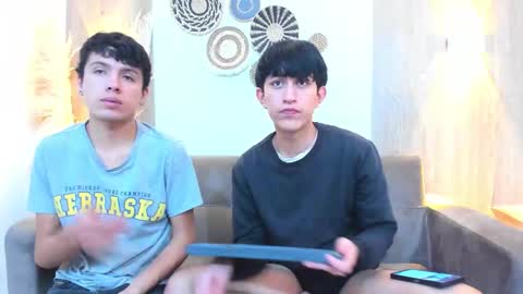 Snapshot of hoot_booys_ chatting on November 21, 2025, 8:18 pm hoot_booys_ online show from November 21, 2025, 8:18 pm