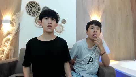 Snapshot of hoot_booys_ chatting on November 22, 2025, 7:57 pm hoot_booys_ online show from November 22, 2025, 7:57 pm