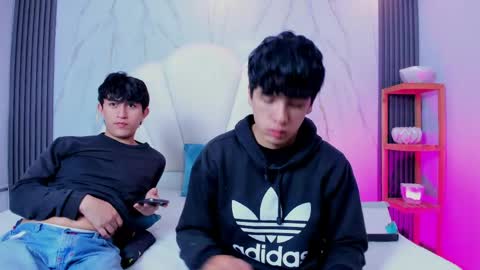 hoot_booys_ online show from April 23, 2026, 8:55 pm