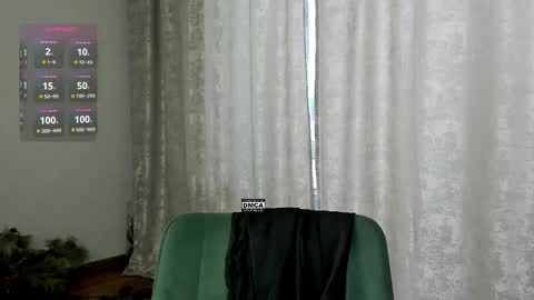 Snapshot of hoot_owl_cb chatting on February 14, 2025, 2:07 am Karina online show from February 14, 2025, 2:07 am