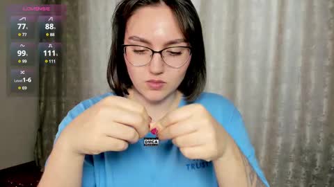 Snapshot of hoot_owl_cb chatting on February 25, 2025, 2:03 am Karina online show from February 25, 2025, 2:03 am