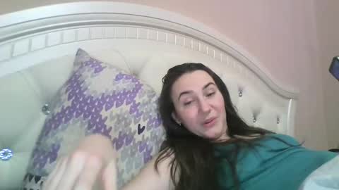 Snapshot of hootloove69 chatting on January 24, 2025, 7:39 pm hootloove69 online show from January 24, 2025, 7:39 pm