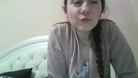 Snapshot of hootloove69 chatting on November 21, 2025, 5:00 pm hootloove69 online show from November 21, 2025, 5:00 pm